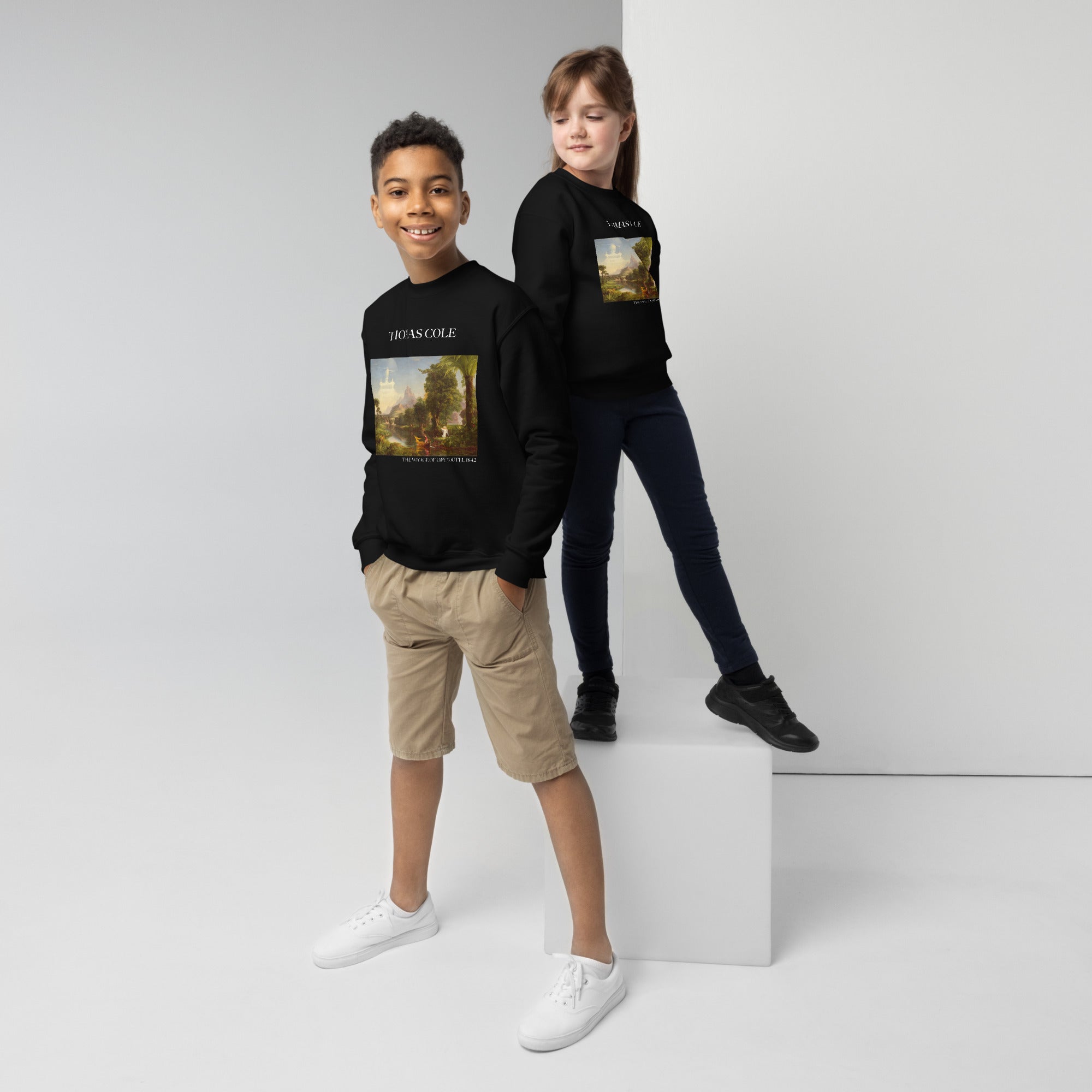 Thomas Cole „Die Reise des Lebens: Jugend“ – berühmtes Gemälde – Rundhals-Sweatshirt | Premium-Kunst-Sweatshirt für Jugendliche